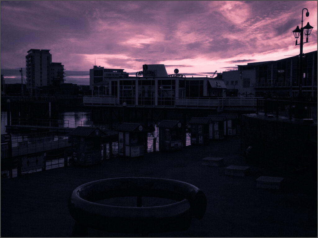 Cardiff Bay Low Light Shoot 03 by Steve Willcocks