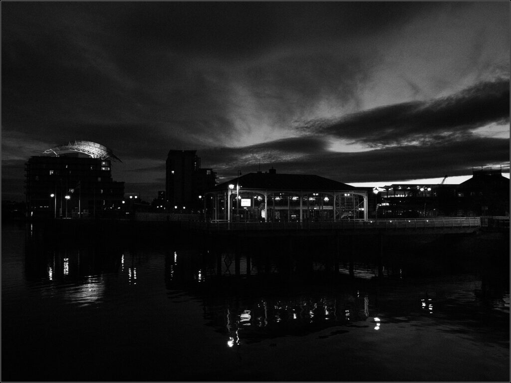 Cardiff Bay Low Light Shoot 08 by Steve Willcocks