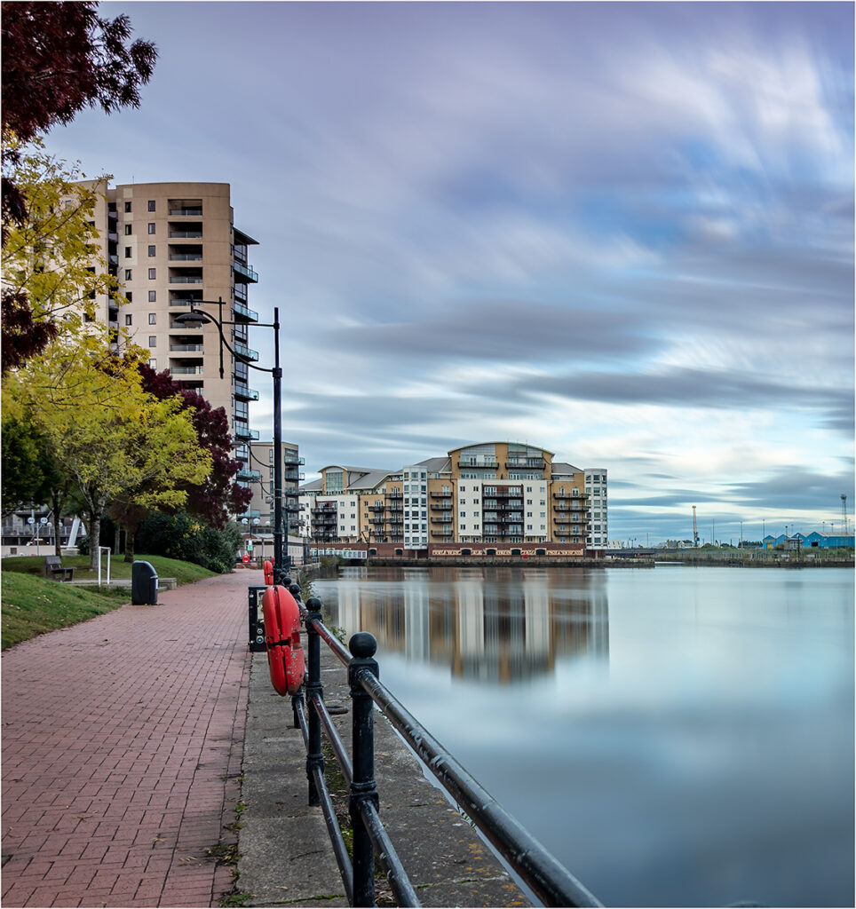 Cardiff Bay by Andre Van de Sande (30 sec, f:6.3,16 mm)