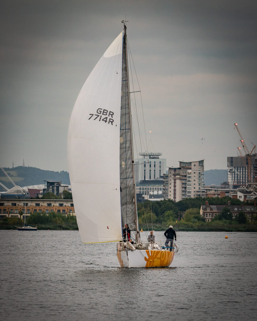 Cardiff Bay Barrage (Sept 2021) - Sailing by Niall