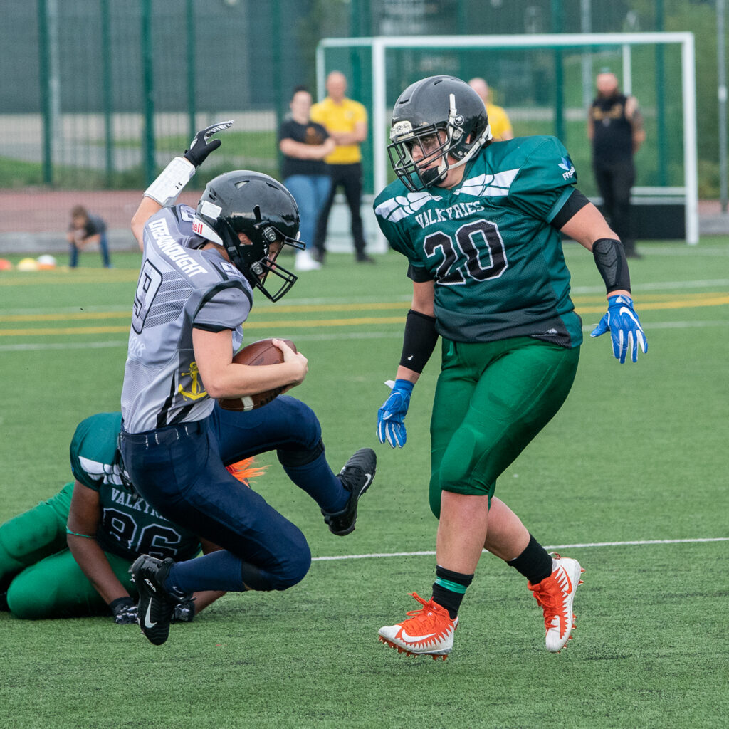 American Football (Oct 2021) - Cardiff Valkyries vs Portsmouth Dreadnoughts (10 of 12) by Niall