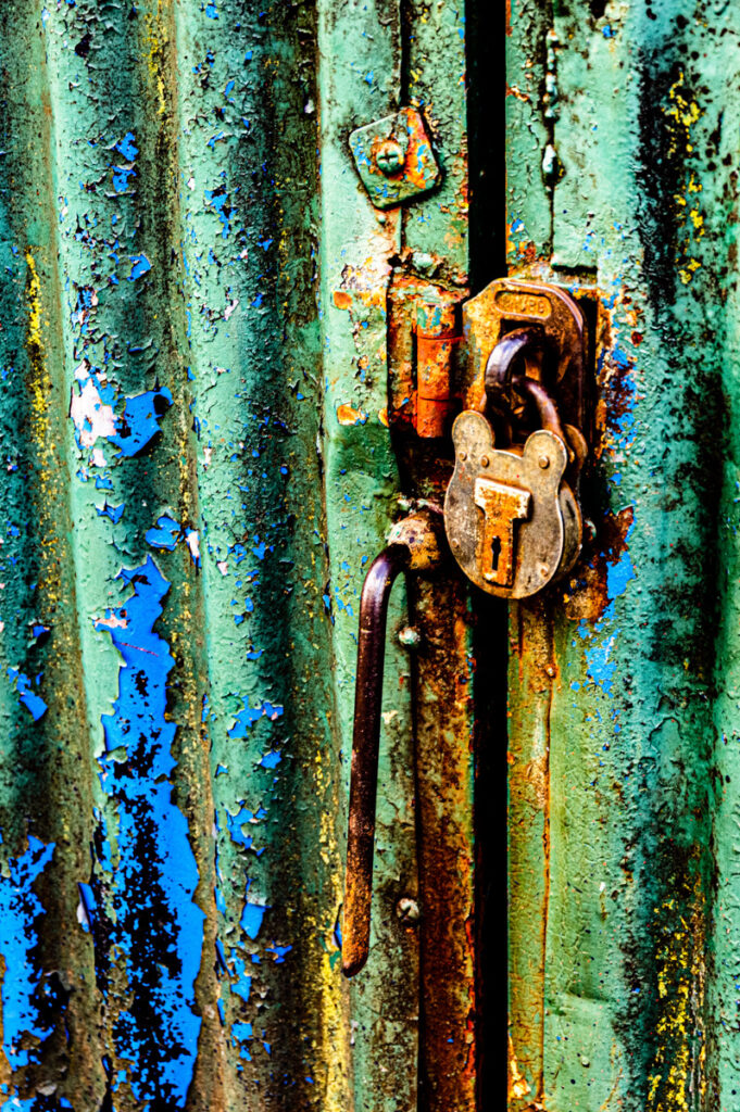 Lock and Peel by Richard Payton