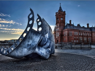Sunset at Cardiff Bay by Dave Barton