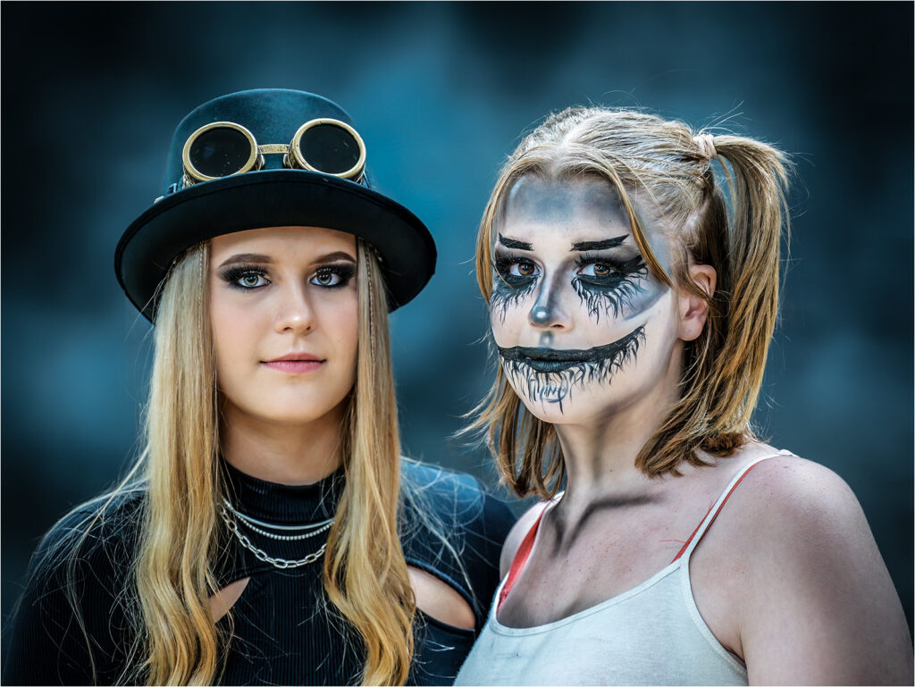 Sisters by Andre Van de Sande