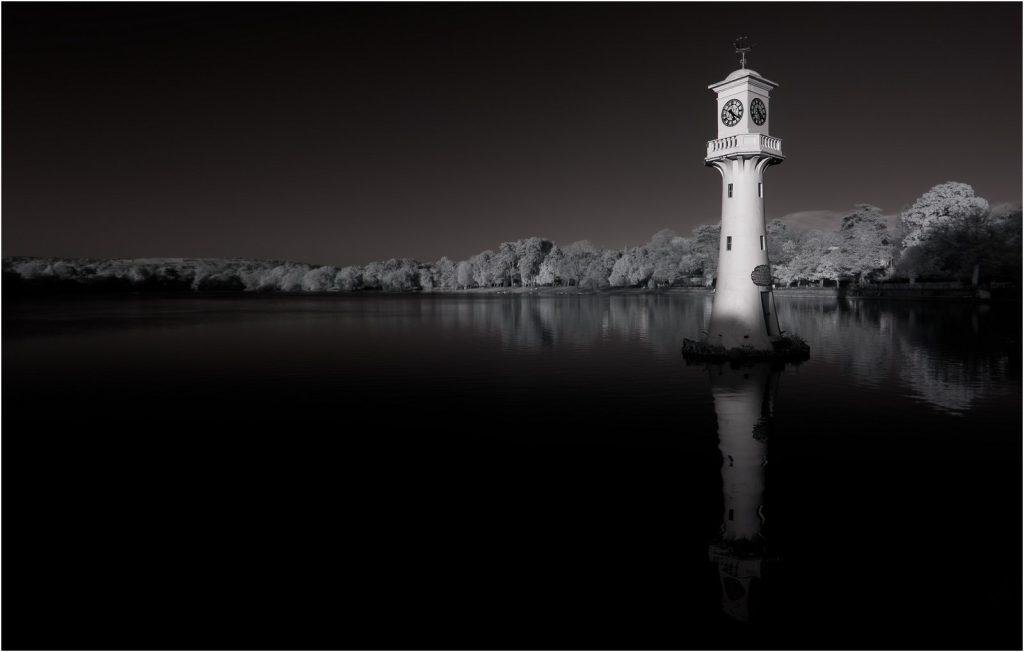 Scott Memorial by Jeff Howe