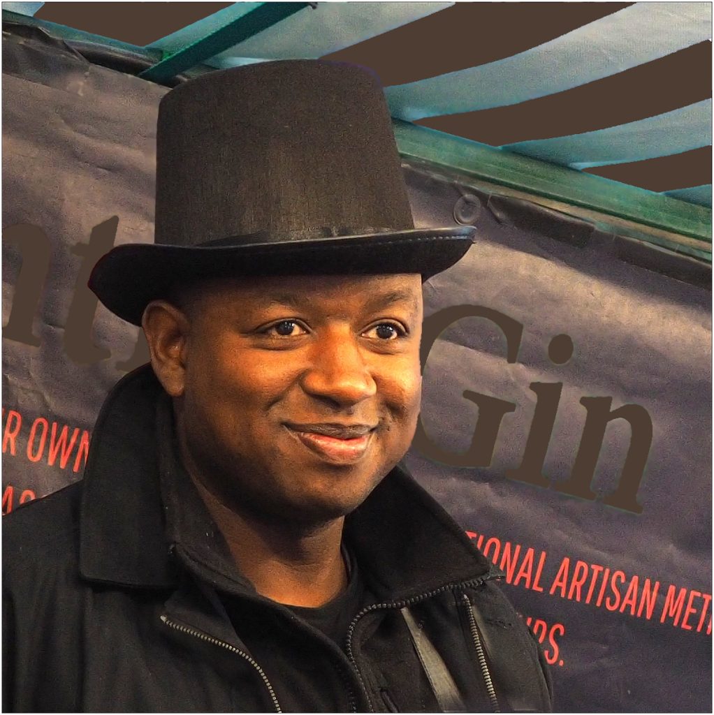 Gin Grin by David Jones